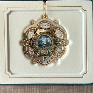 2005 White House Historical Association Christmas Ornament Holiday Wreath Decor